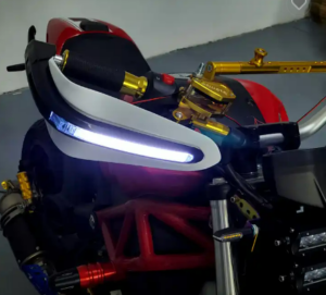 ليد جارد للموتوسيكل