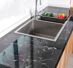 عرض قطعتين رول استيكر ماربيلا رخامي اسود